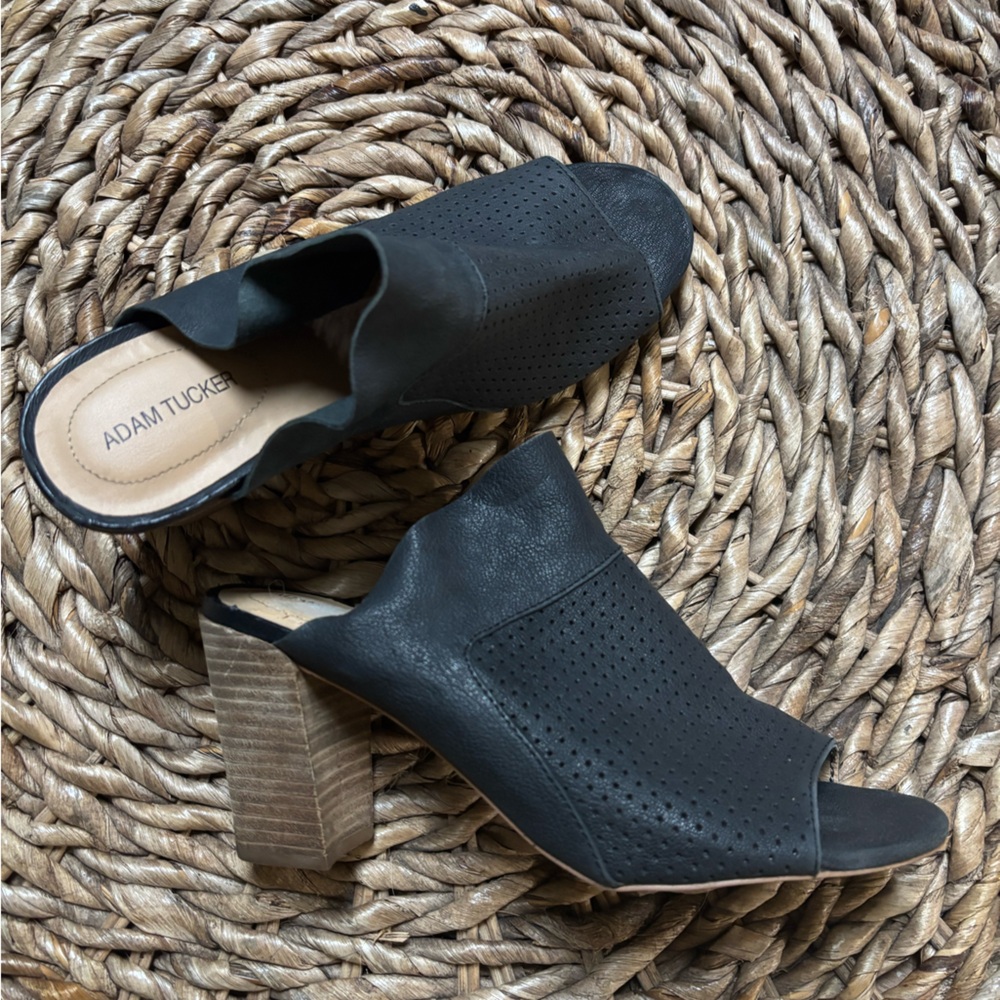 Adam Tucker Leather Mules Size 9.5